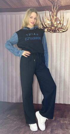 <div class="text-center"><a class="btn btn-primary" href="/GalleryImages/09297ee3-96fa-4707-b6b2-0d867bac9ae7.jpeg" target="_blank" style="margin:"  >Download Image</a></div>