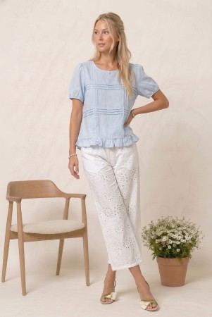 <div class="text-center"><a class="btn btn-primary" href="/GalleryImages/2733e987-b2b8-47bf-ba80-3d3d5798dfed.jpeg" target="_blank" style="margin:"  >Download Image</a></div>