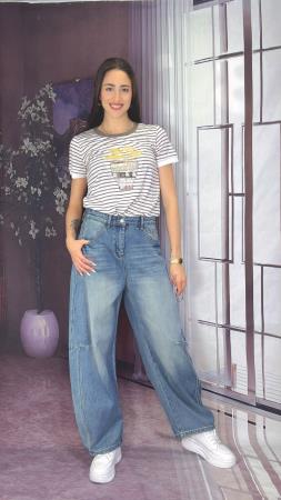 <div class="text-center"><a class="btn btn-primary" href="/GalleryImages/7e8212a5-08e8-4d49-9683-2be335d9b5f3.jpeg" target="_blank" style="margin:"  >Download Image</a></div>