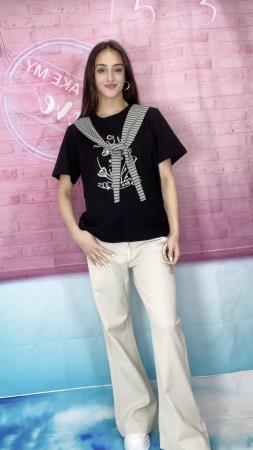 <div class="text-center"><a class="btn btn-primary" href="/GalleryImages/8027e94e-4f63-4145-afa7-3b6ce3d89473.jpeg" target="_blank" style="margin:"  >Download Image</a></div>